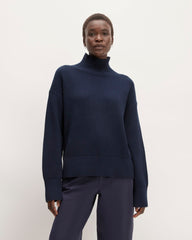 womens-organic-cotton-ribbed-turtleneck-navy | primary