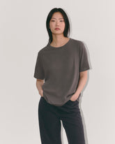 womens-air-oversized-crew-tee-graphite | primary