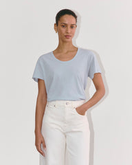womens-air-scoop-neck-tee-blue-slate | primary