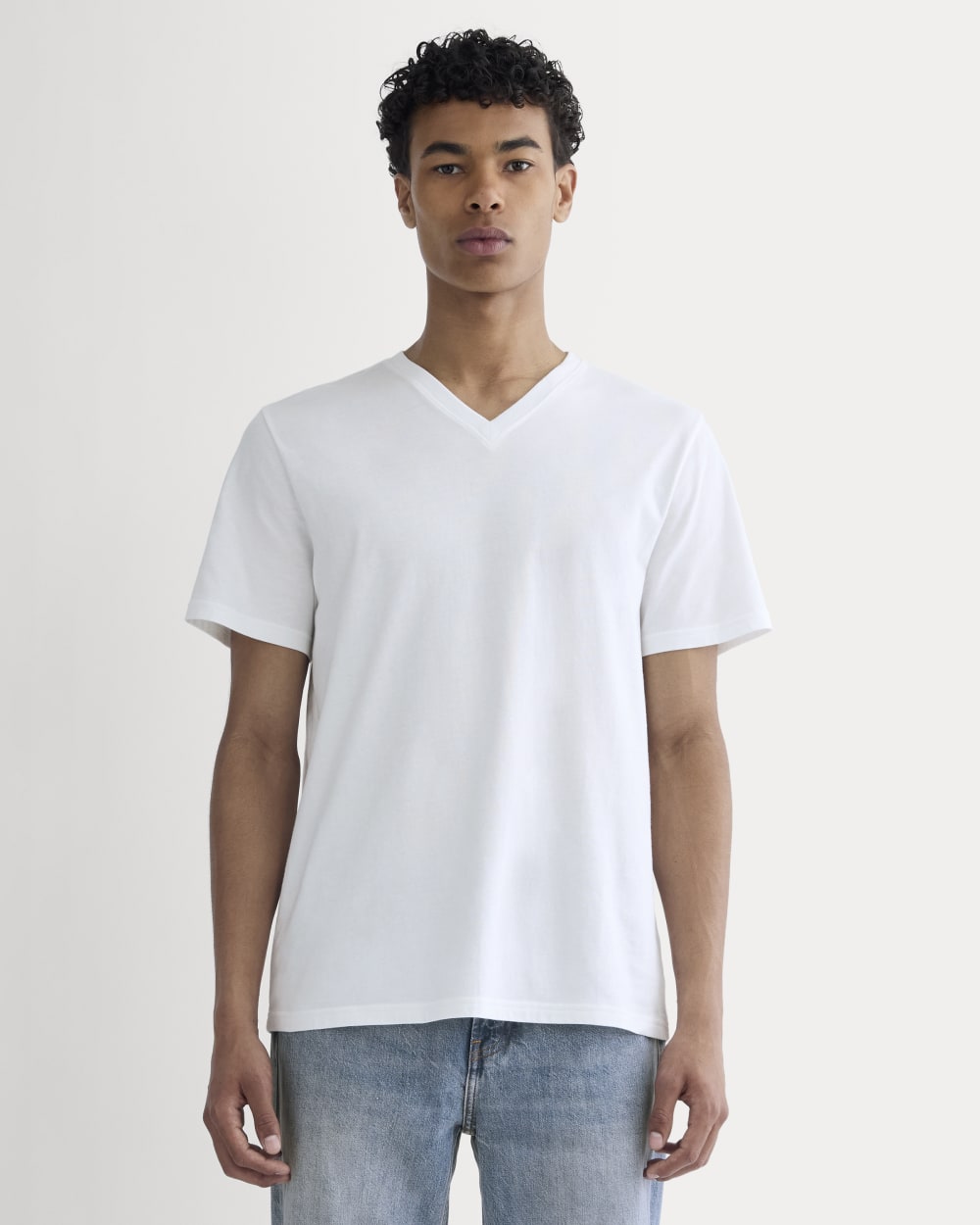 mens-essential-organic-v-tee-uniform-white | primary
