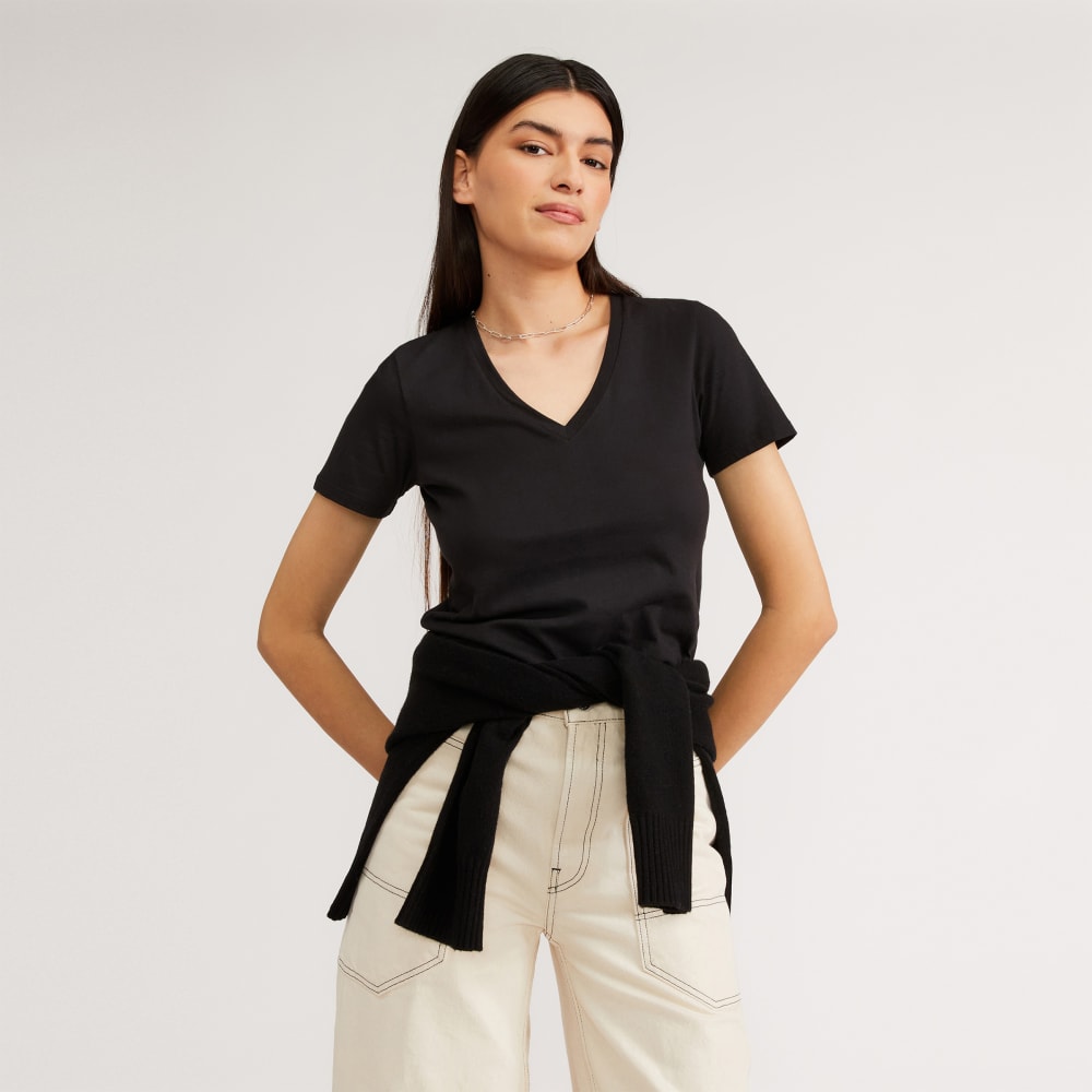 womens-organic-cotton-v-neck-black | primary