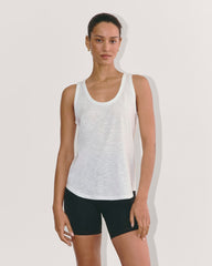 womens-perform-tank-white | primary