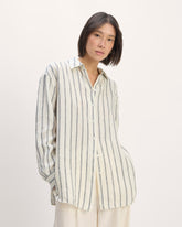 womens-linen-boyfriend-shirt-bone-navy | primary