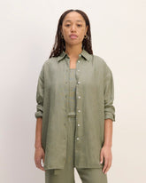 womens-linen-boyfriend-shirt-sage-green | primary