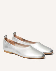 womens-day-glove-silver | primary