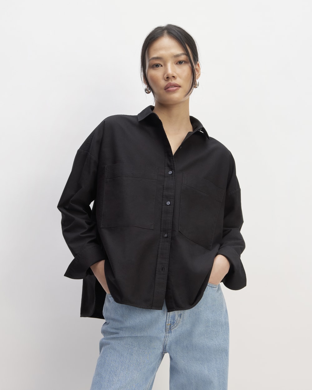 womens-boxy-oxford-black | primary