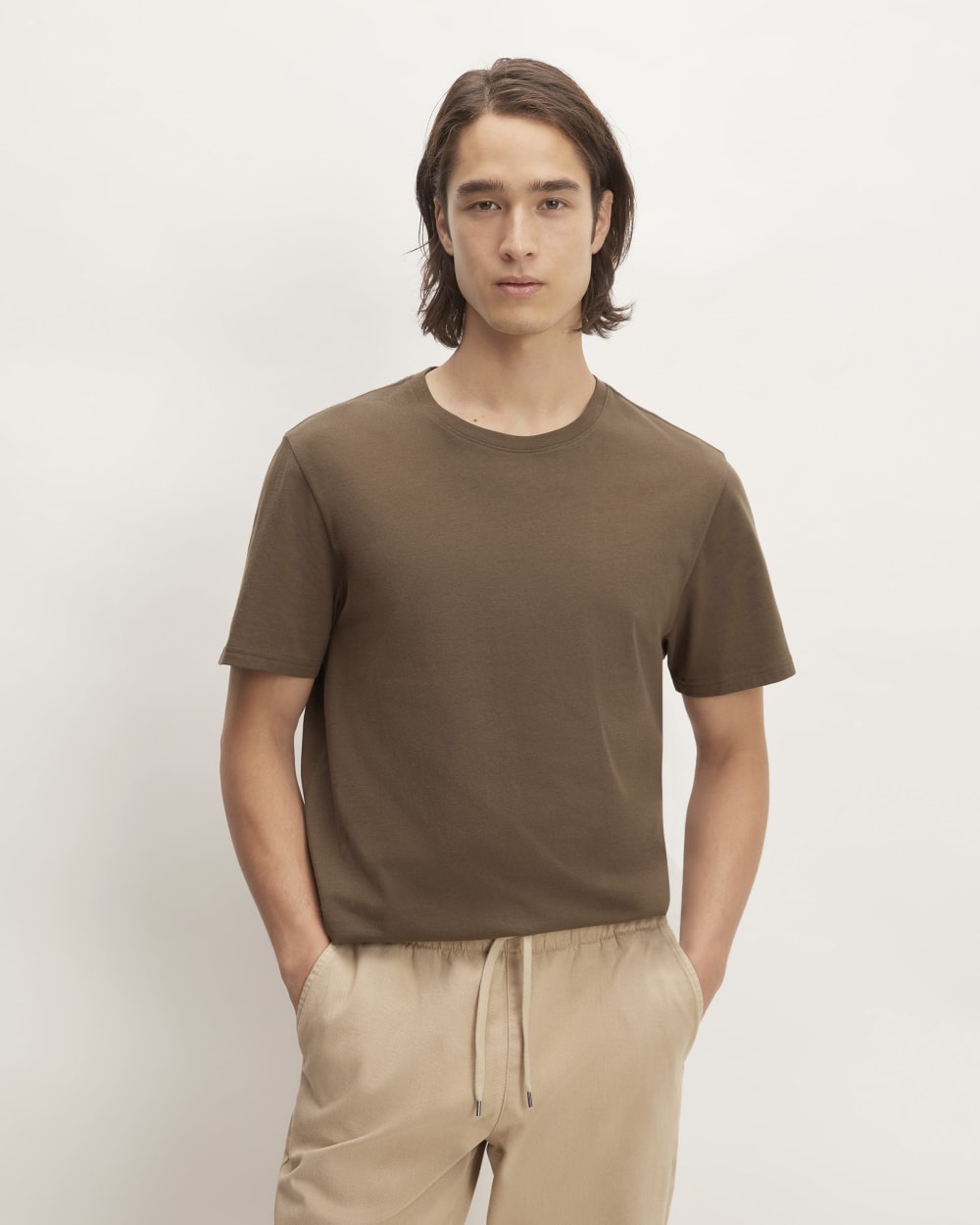 mens-essential-organic-crew-uniform-cocoa | primary