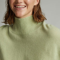womens-recashmere-oversized-turtleneck-seafoam-green