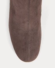 womens-curved-heel-boot-dark-chocolate