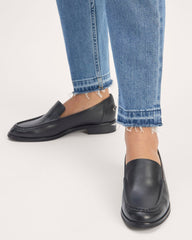 womens-leather-modern-loafer-black | alt