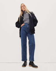 womens-gum-sole-chelsea-boot-black