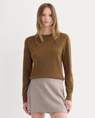 womens-cashmere-slim-crew-sweater-heathered-toffee | primary