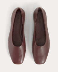 womens-gallery-sq-toe-flat-burgundy