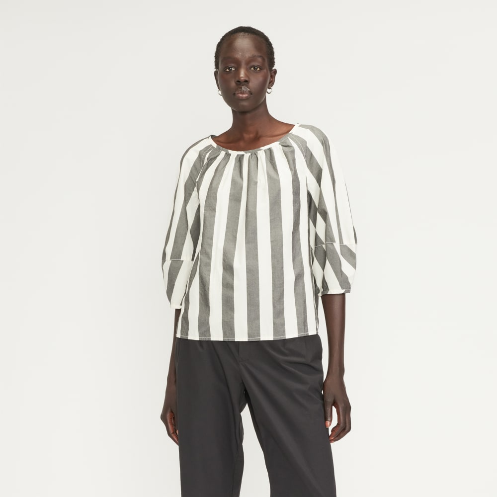 womens-poplin-scoop-neck-top-bone-black | primary