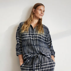 womens-way-long-linen-shirt-canvas-tan-navy | primary