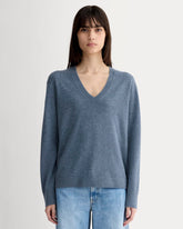 womens-cashmere-relaxed-v-neck-denim-blue | primary
