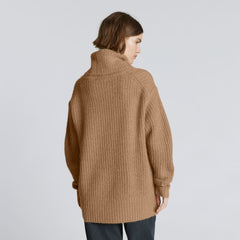 womens-alpaca-oversized-turtleneck-cappuccino