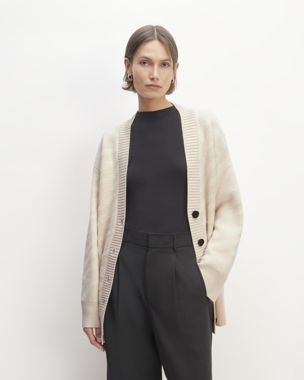 womens-alpaca-tiger-jacquard-cardigan-canvas-snow | primary