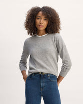 womens-cashmere-classic-crew-sweater-light-heather-grey | primary