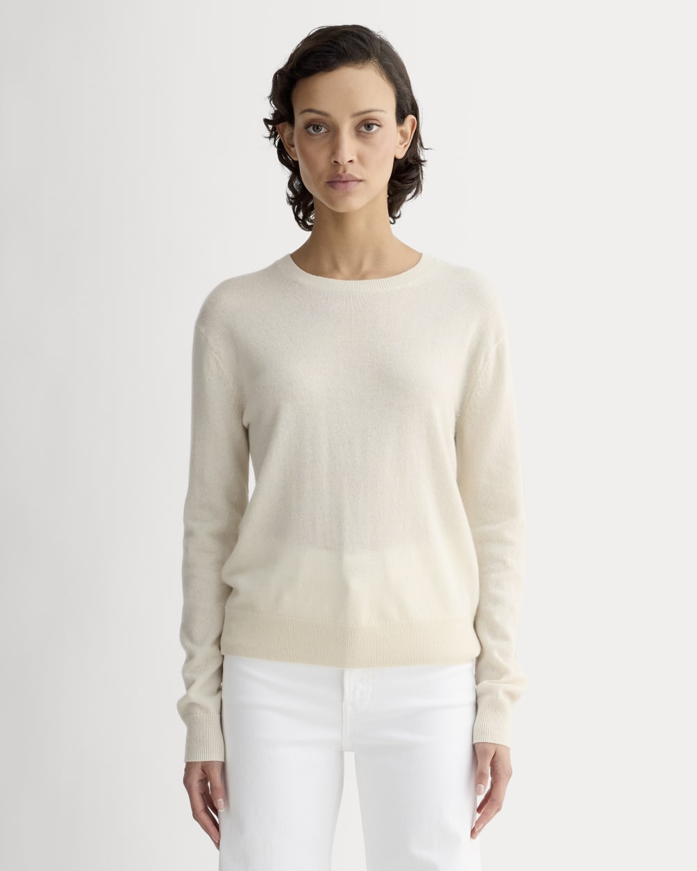 womens-cashmere-classic-crew-sweater-bone | primary