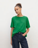womens-air-oversized-crew-tee-grass-green | primary