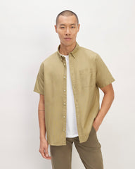 mens-organic-short-sleeve-oxford-shirt-cornstalk | primary