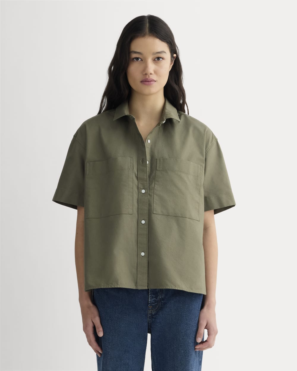 womens-short-sleeve-boxy-oxford-kalamata | primary