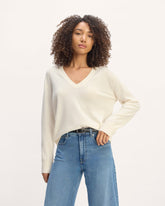 womens-cashmere-relaxed-v-neck-bone | primary