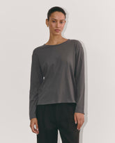womens-air-ls-tee-graphite | primary