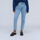 womens-90s-cheeky-straight-jean-ltblue