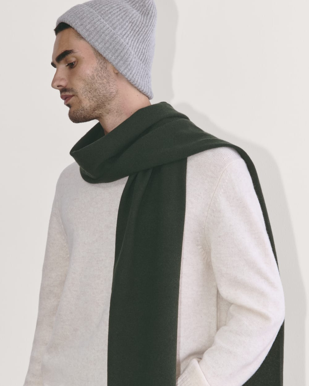 mens-cashmere-scarf-2-scarab | primary