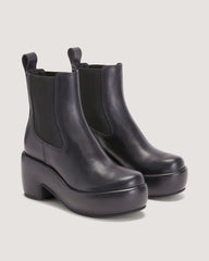 womens-puffa-boot-black