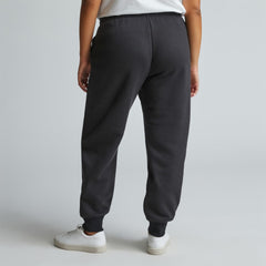 womens-retrack-jogger-black