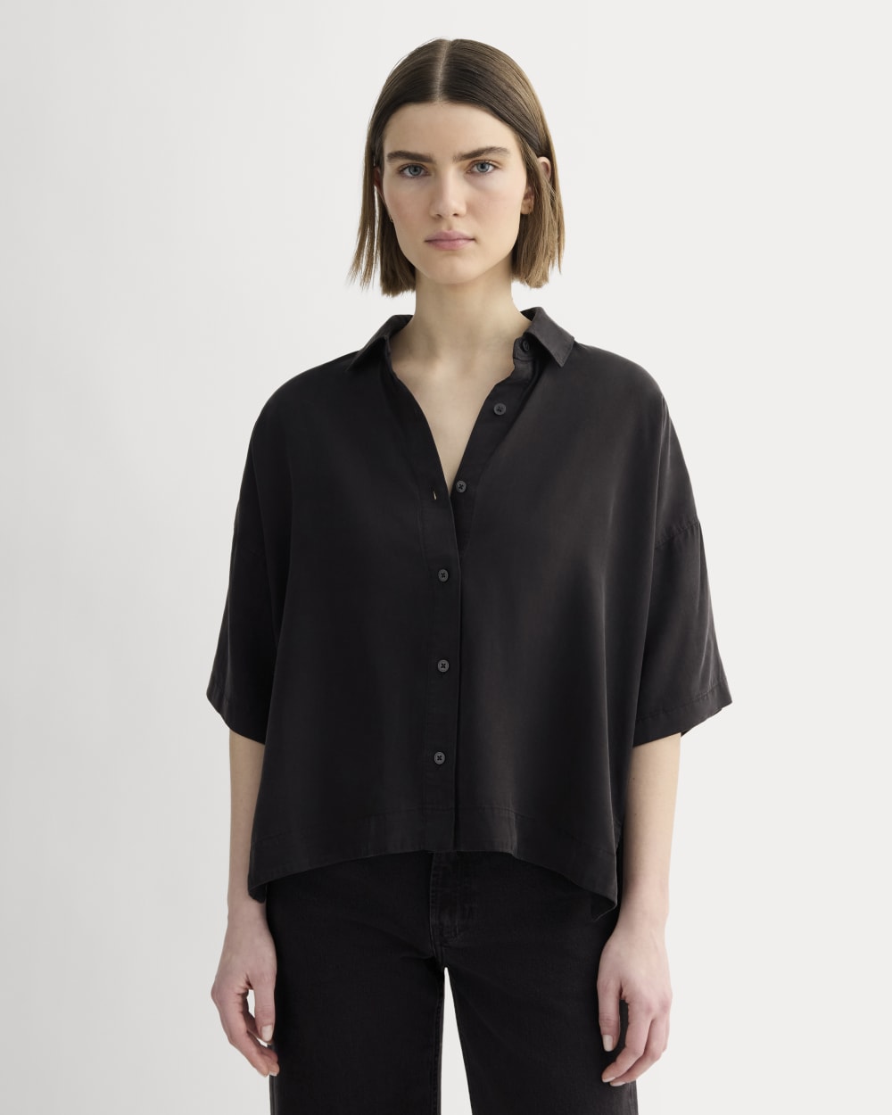 womens-ss-square-shirt-butterlite-black | primary