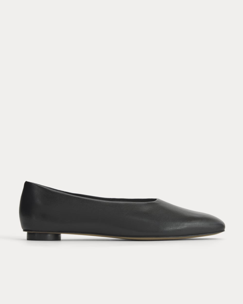 womens-gallery-sq-toe-flat-black | primary