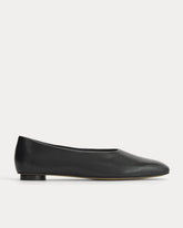 womens-gallery-sq-toe-flat-black | primary
