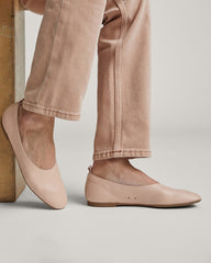 womens-day-glove-pale-pink | alt