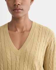 womens-cable-v-neck-in-cotton-cashmere-classic-khaki