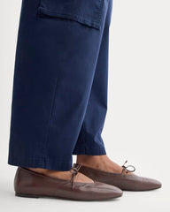 womens-leather-keyhole-flat-burnt-umber