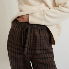 womens-linen-pull-on-barrel-pant-chocolate-brown-black