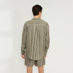 mens-relaxed-linen-ls-camp-shirt-seagrass-kalamata