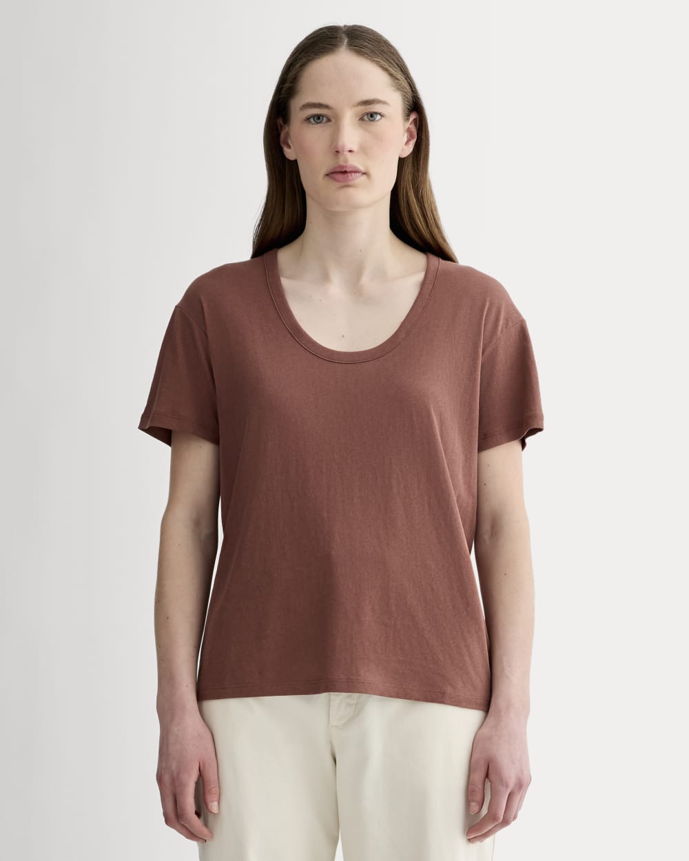womens-air-scoop-neck-tee-cedarwood | primary