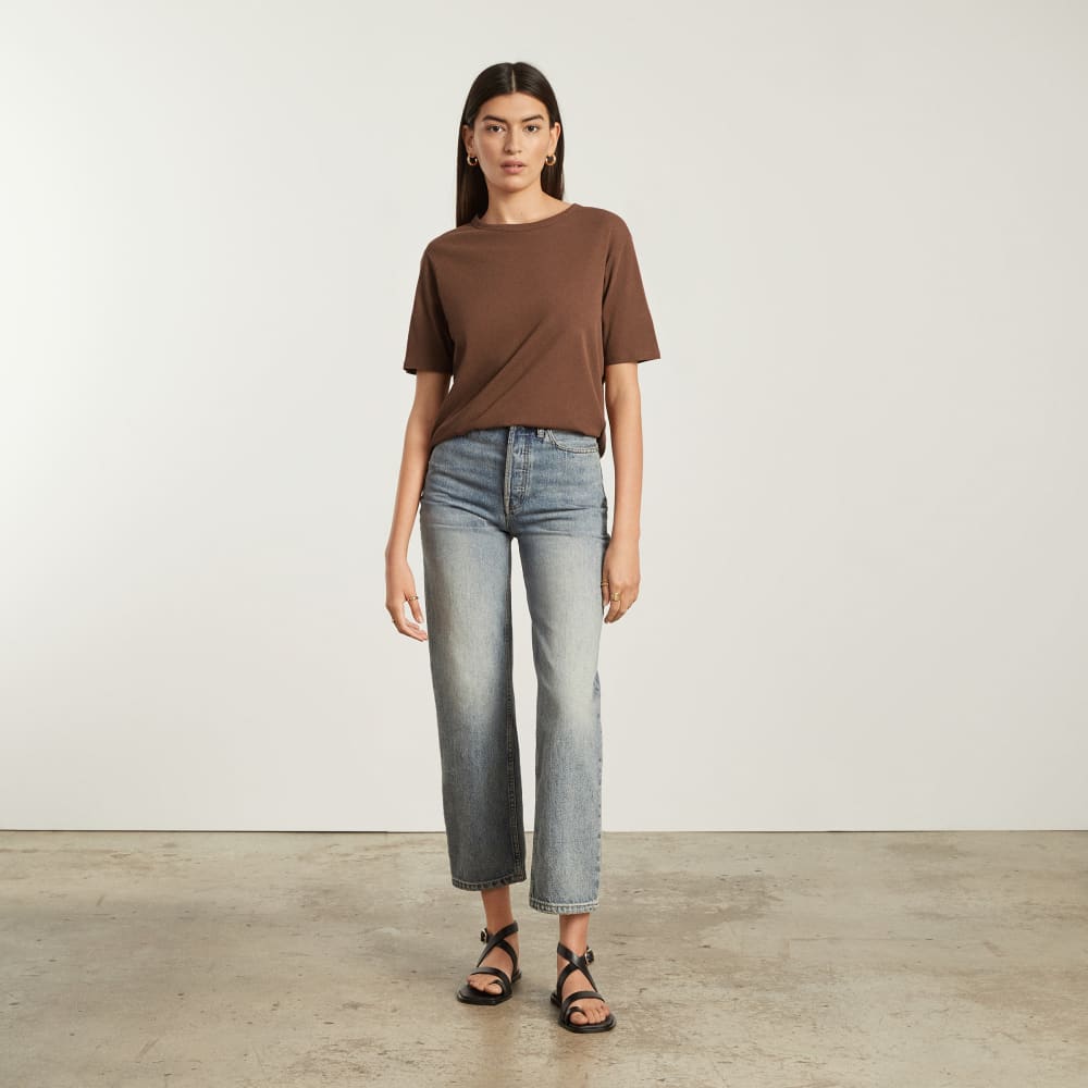 womens-air-oversized-crew-tee-walnut