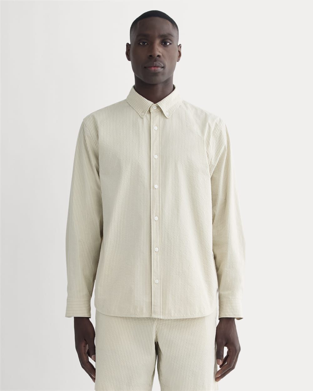 mens-seersucker-ls-resort-shirt-trench-coat-natural | primary