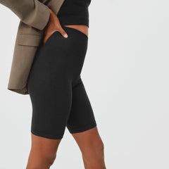 womens-seamless-bike-short-black | primary