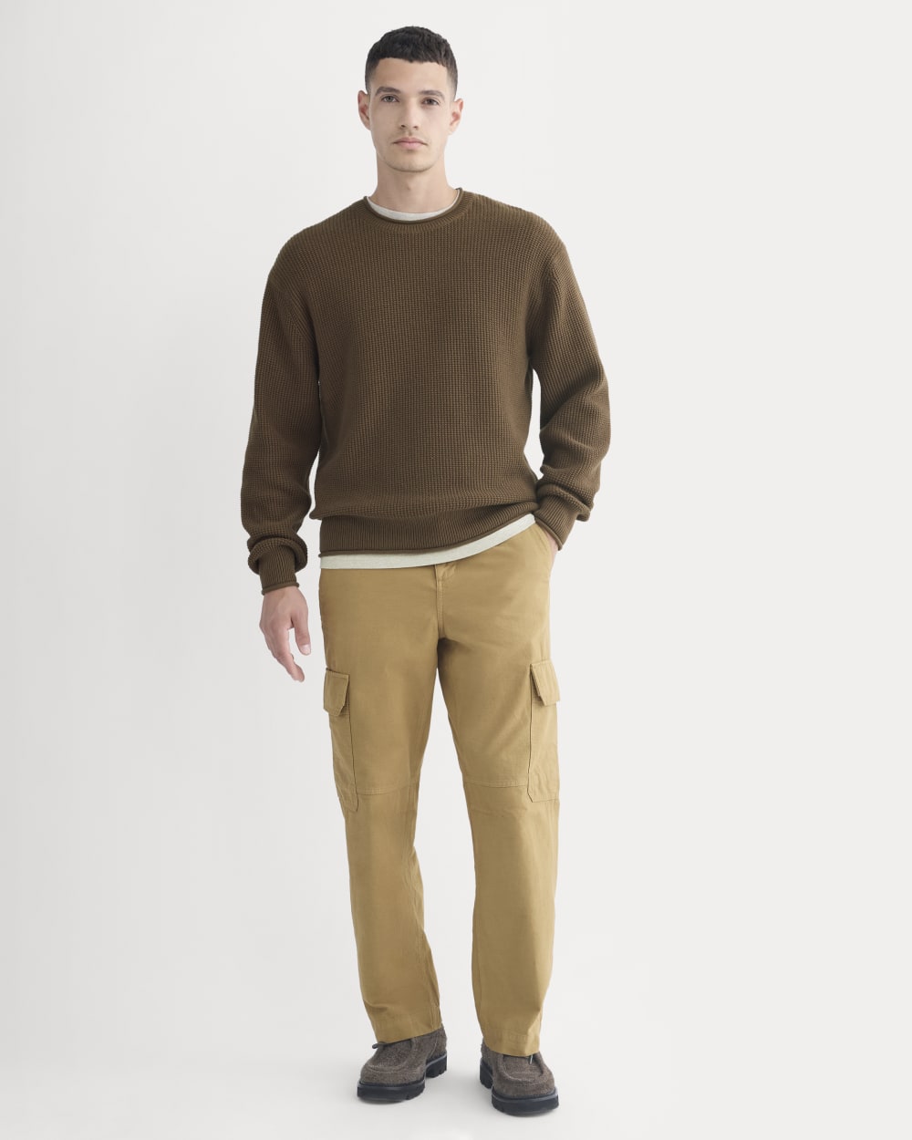 mens-relaxed-cargo-pant-aged-brass | primary