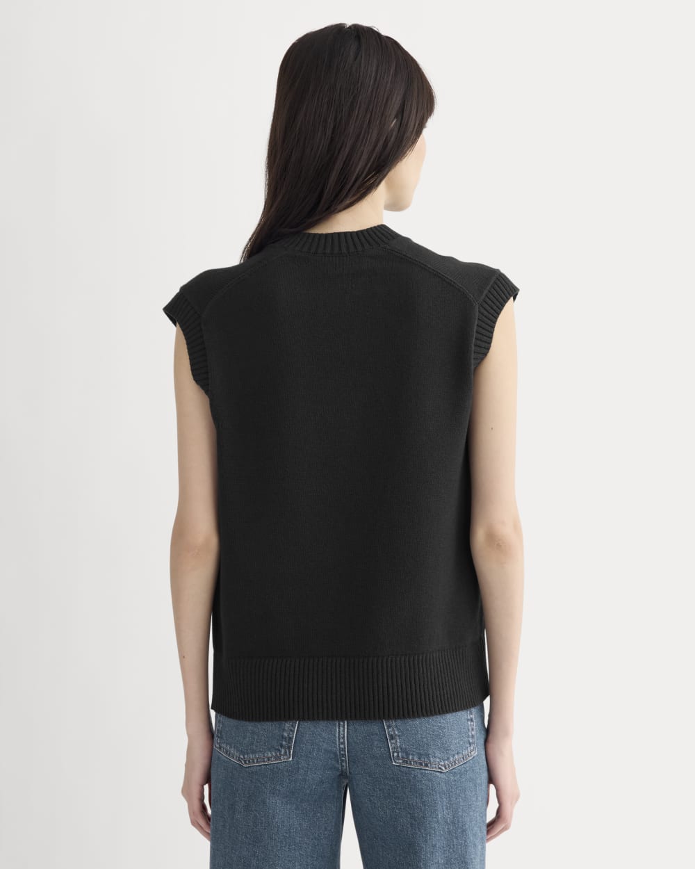 womens-boxy-vest-in-everyday-cotton-black