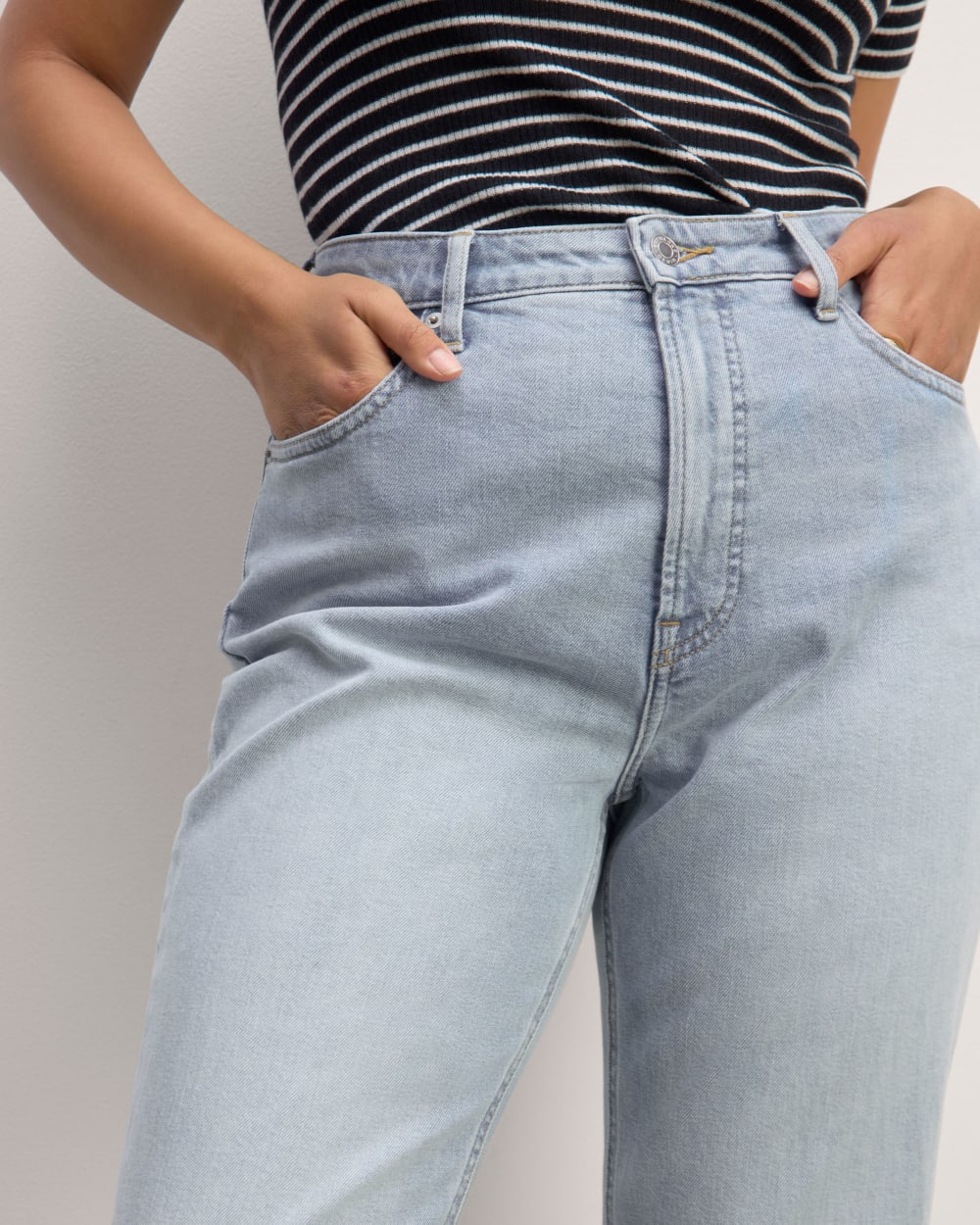 womens-curvy-cheeky-jean-light-sky