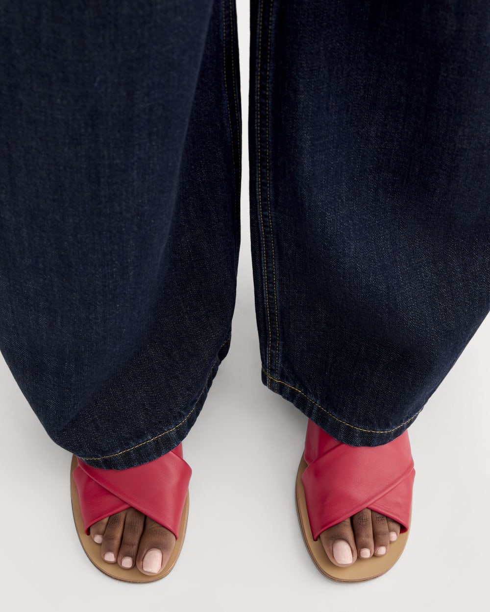 womens-day-crossover-sandal-red