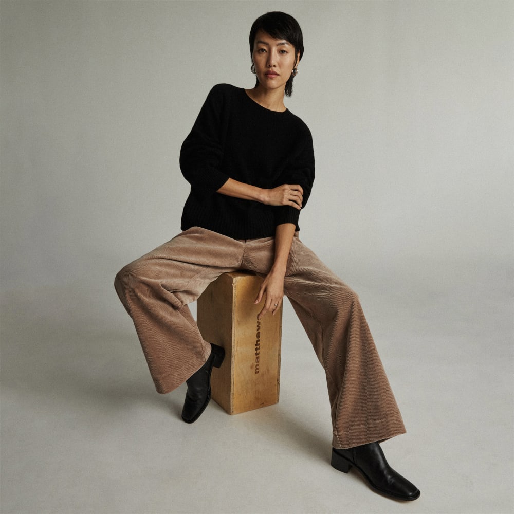 womens-recashmere-cropped-crew-sweater-black